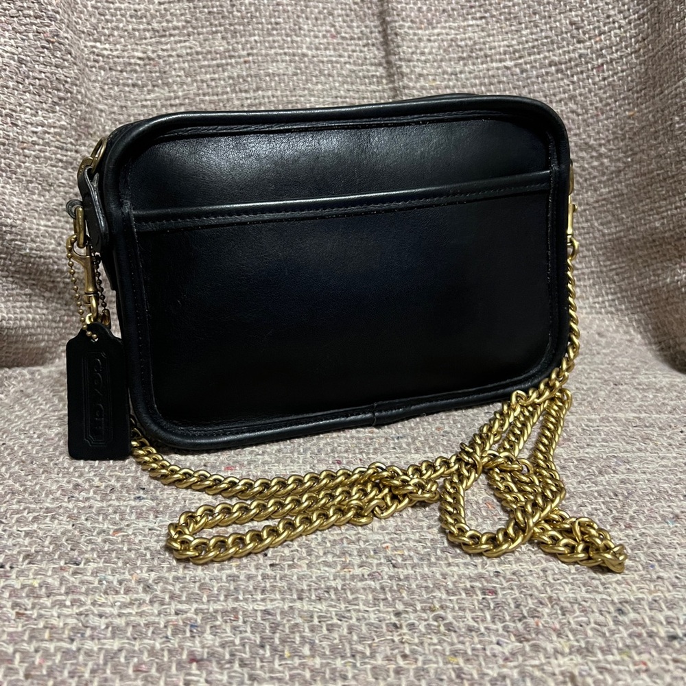 Vintage Coach Carnival Bag Style #9925~Black With Brass Coach Strap